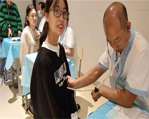 精子畸形率高，孕育宝宝是否会畸形？揭秘畸形精子对生育的影响